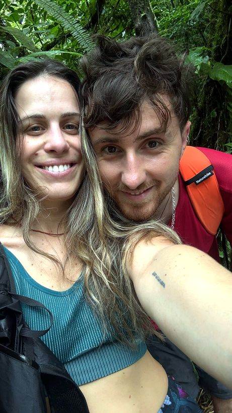 Los dos, en el río de Katira