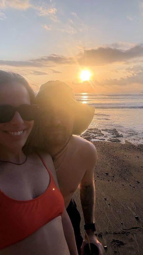 Los dos, contra el sol