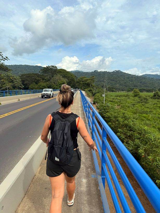 El puente de Tárcoles, el de los cocodrilos